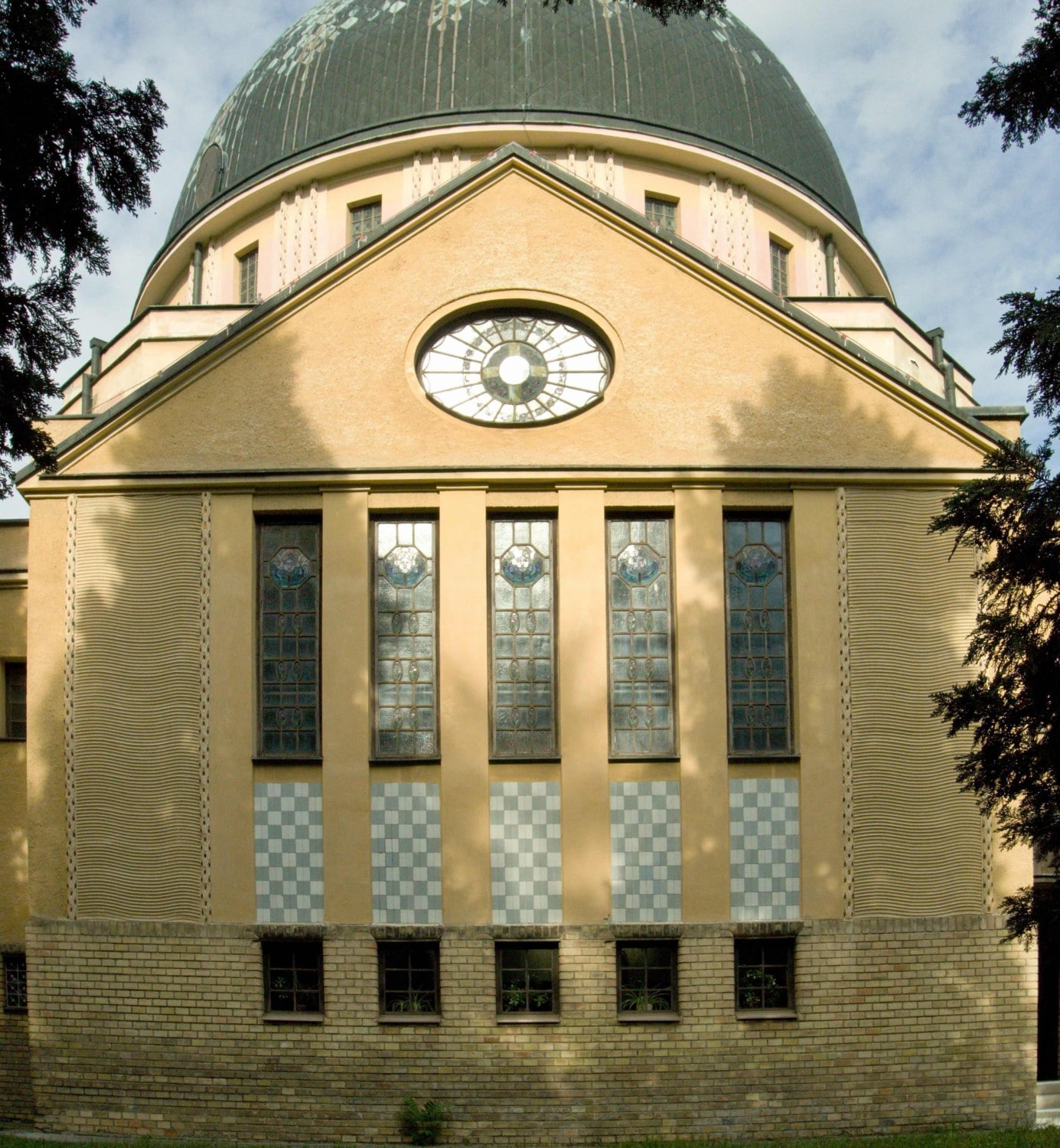 kostel-bocni-pohl.jpg